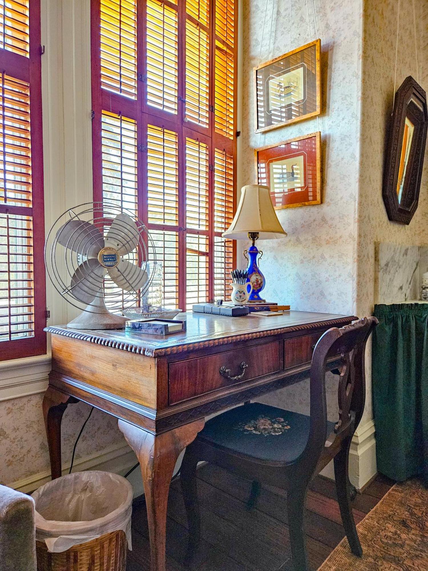 The Jd Hyde Historic Inn Visalia Esterno foto